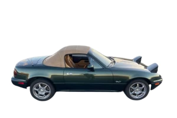 Mazda MX5 (NA) mit Cabrio-Verdeck