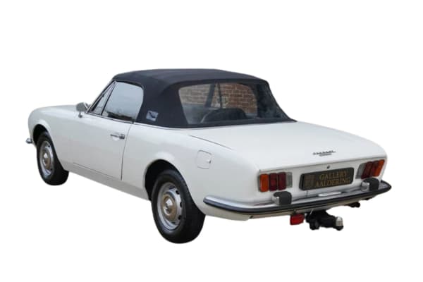 Peugeot 504 Cabrio mit Cabrio-Verdeck