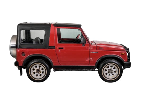 Suzuki Samurai / Santana / S J410 / SJ 413 mit Cabrio-Verdeck